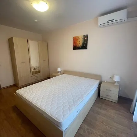 Premier ! Apartament Święty Włas